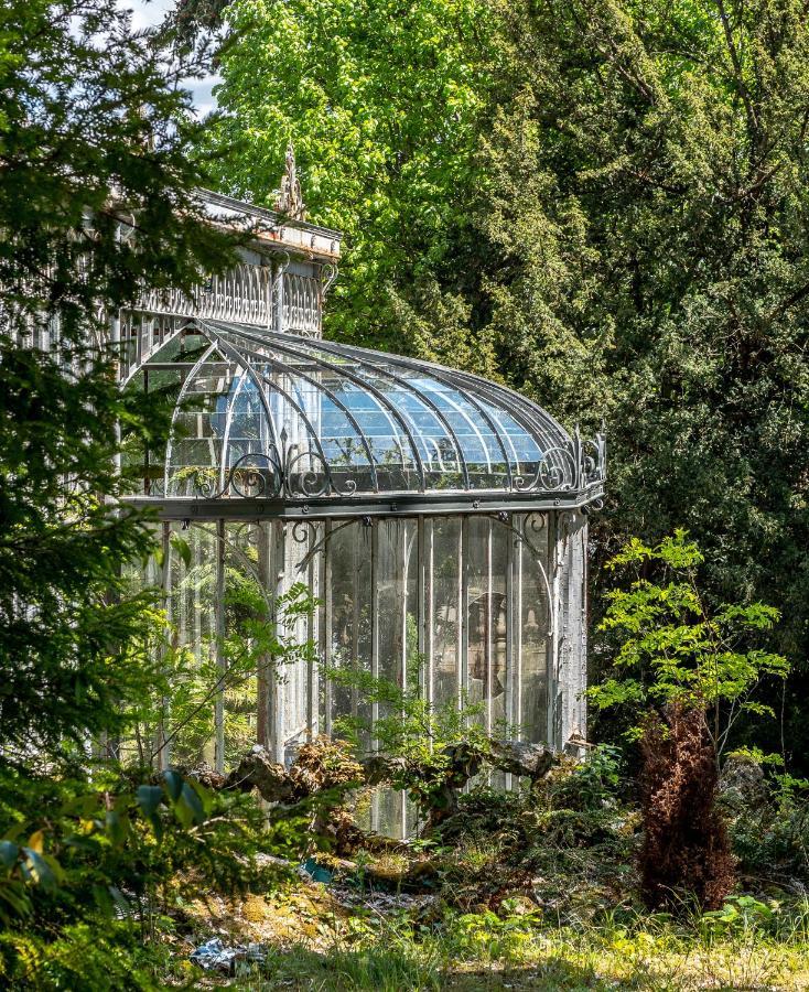 Chateau Des Orchidees En Val De Loire โซมูร์ ภายนอก รูปภาพ