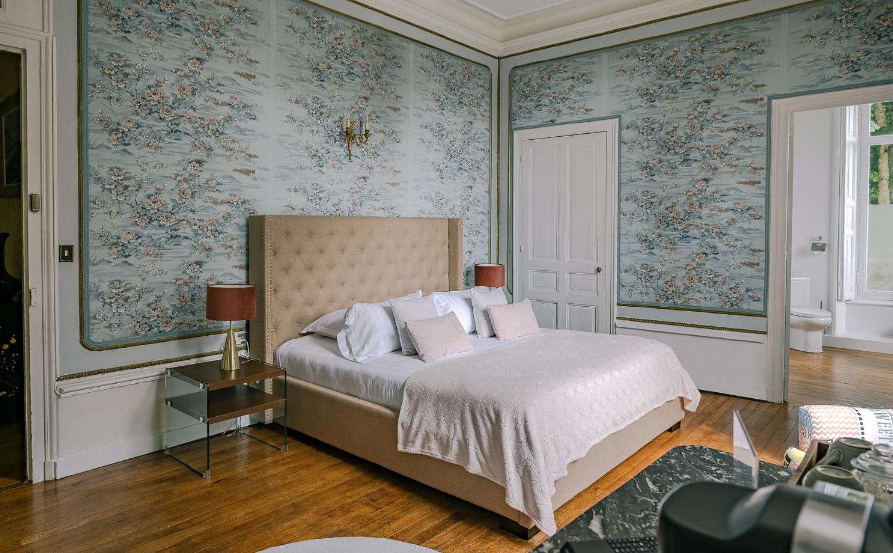 Chateau Des Orchidees En Val De Loire โซมูร์ ภายนอก รูปภาพ