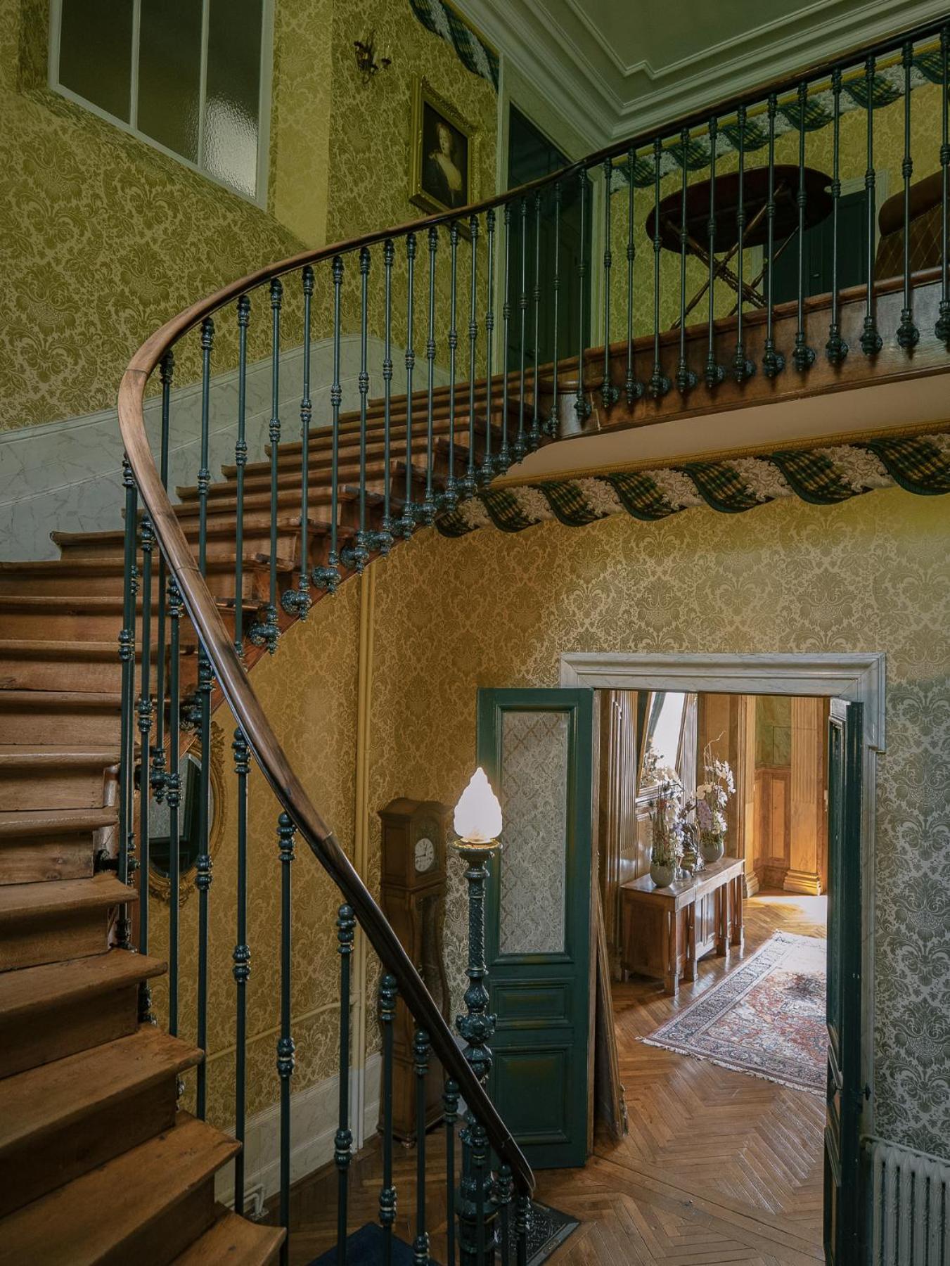 Chateau Des Orchidees En Val De Loire โซมูร์ ภายนอก รูปภาพ